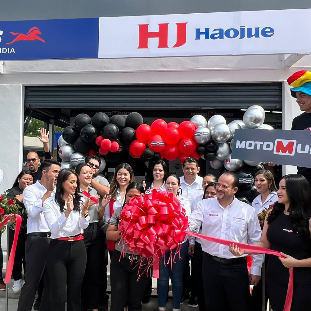 Motomundo y Ultramotor se consolidan como los expertos en motos y abren su tienda número 100